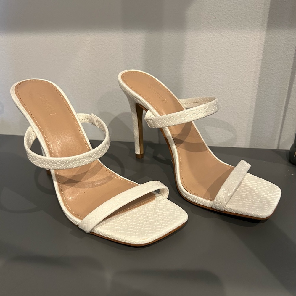 Forever 21 white heel sandals.  Size 7. Brand new condition.  Never worn.